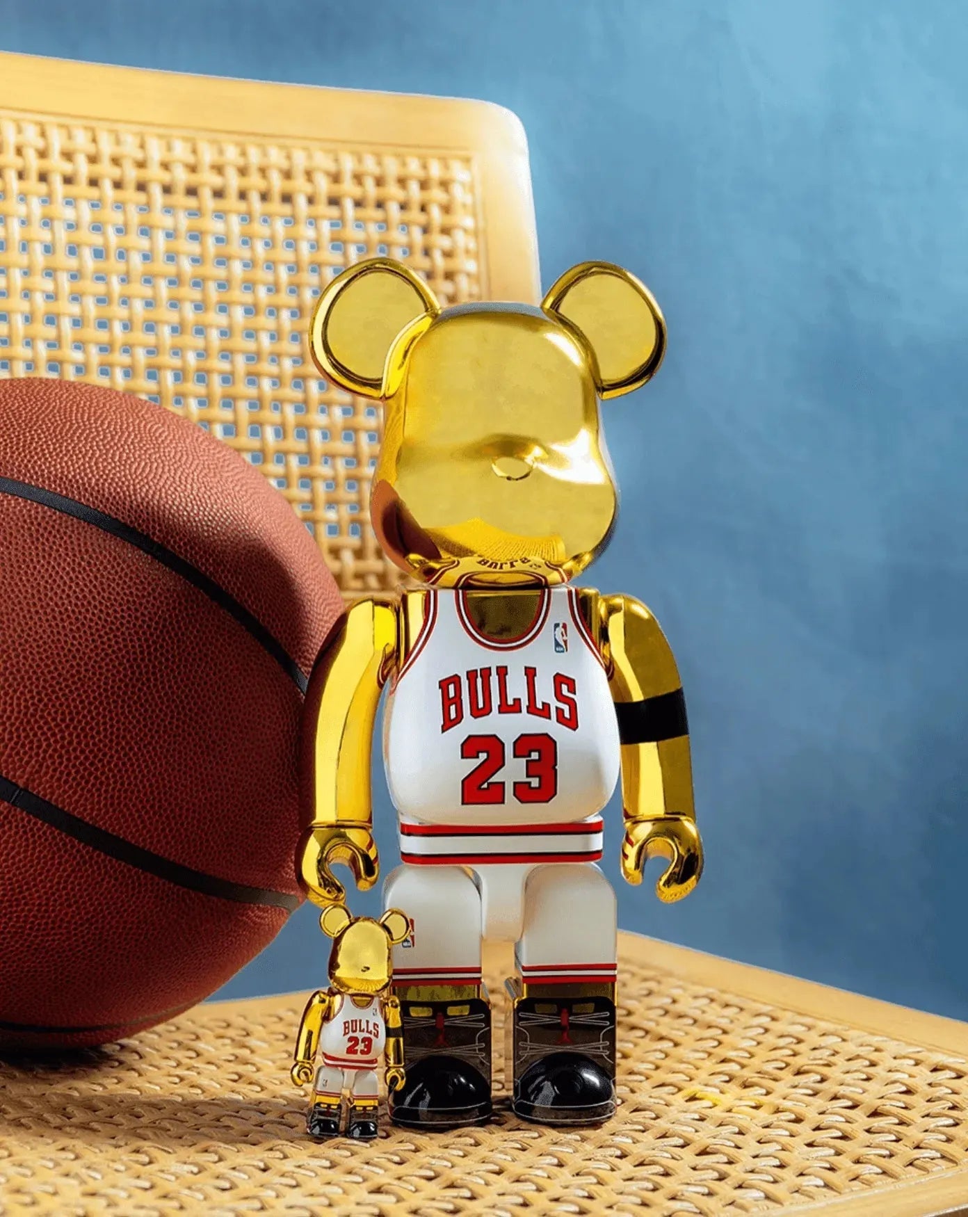 BEARBRICK 1000% MICHAEL JORDAN 1991 WORLD CHAMPION