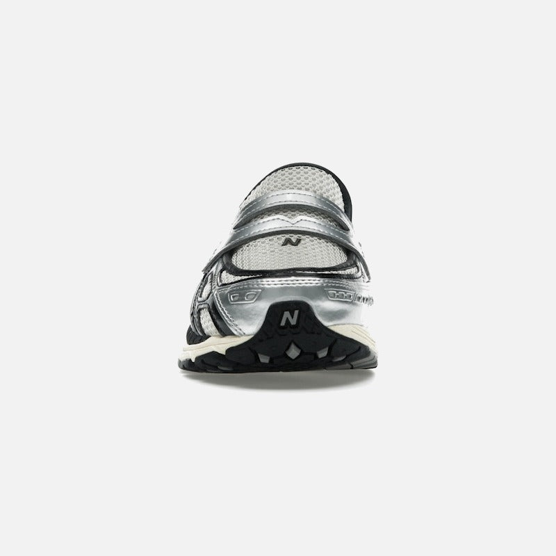New Balance 1906L Silver Metallic Cream