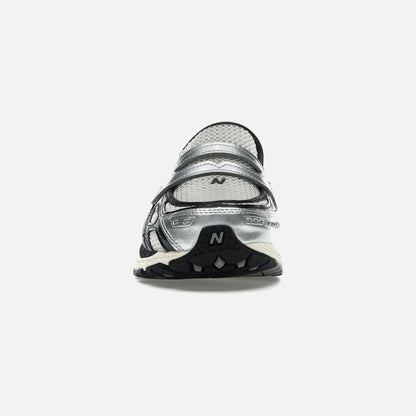 New Balance 1906L Silver Metallic Cream
