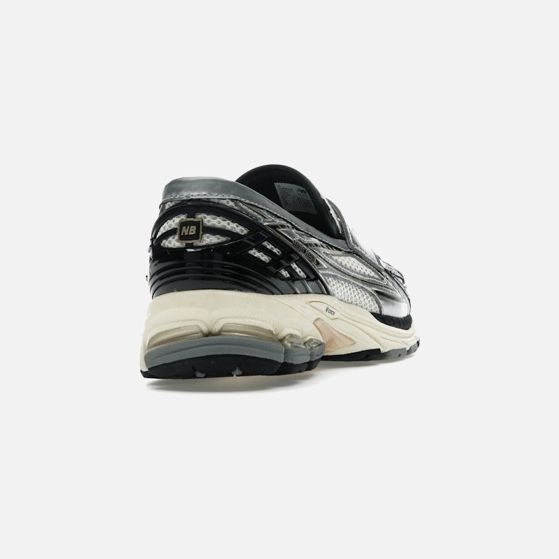New Balance 1906L Silver Metallic Cream