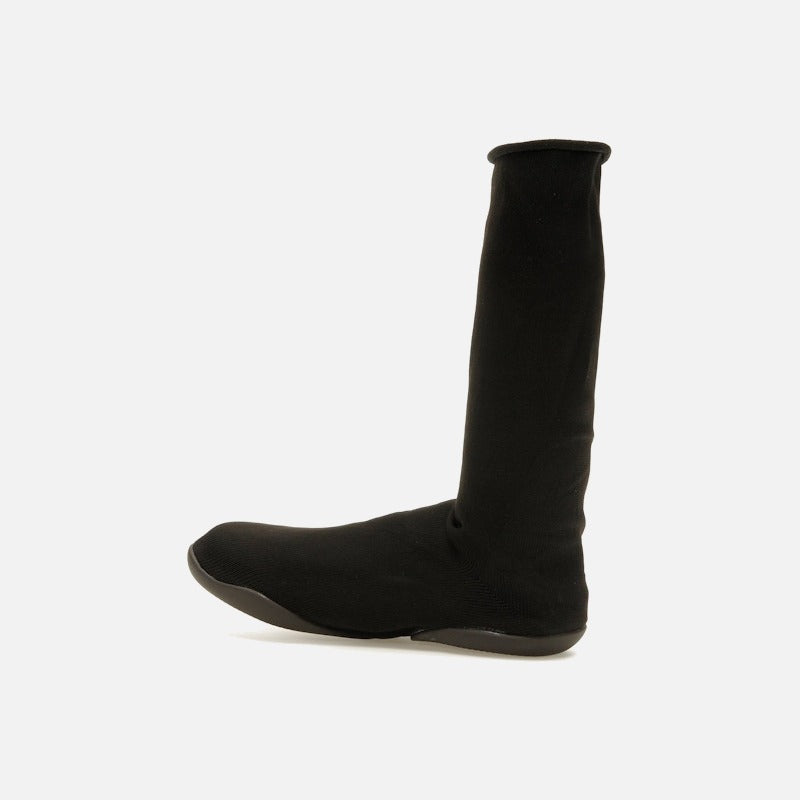 Yeezy Pods Black